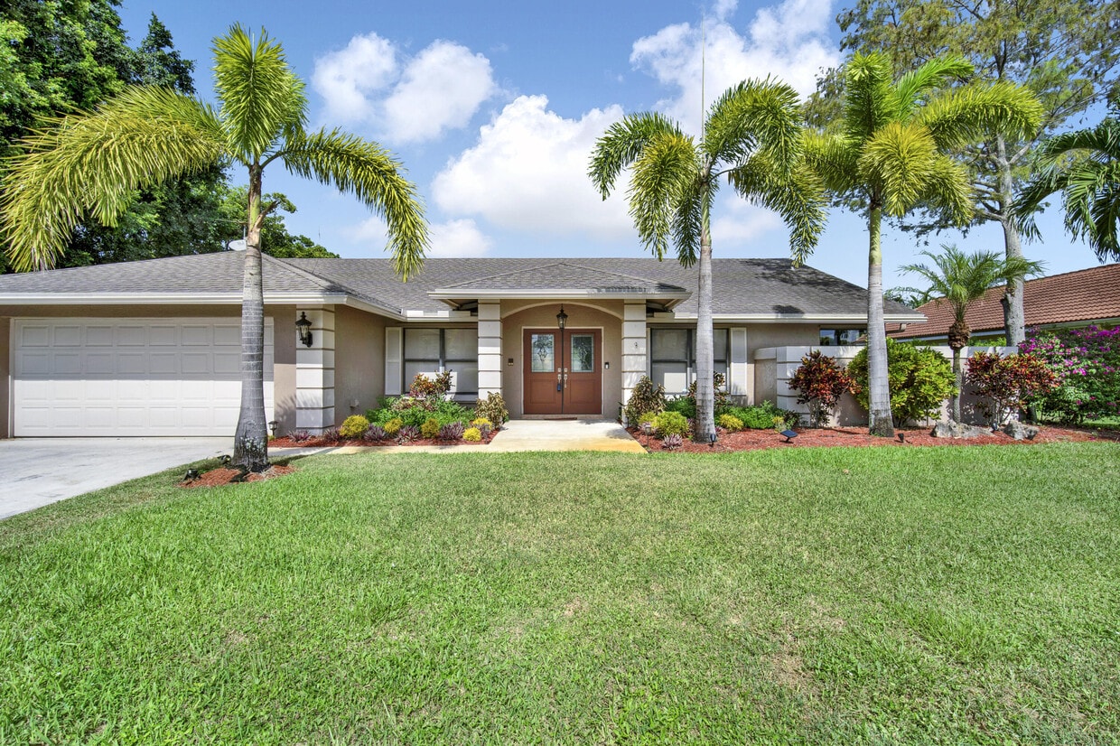Foto principal - 1835 Staimford Cir