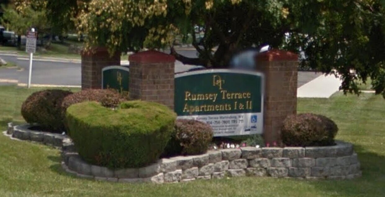Foto del edificio - 70 Rumsey Terrace