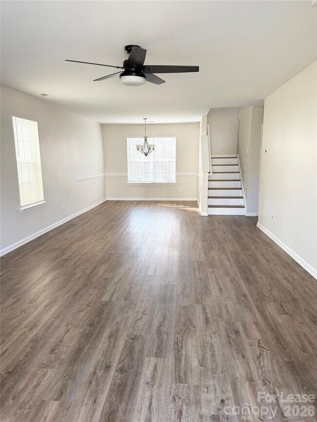 Foto del edificio - 3128 Reid Brook Ln