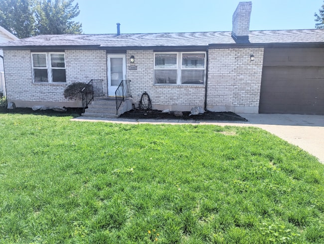 Building Photo - 1099 W 1420 N