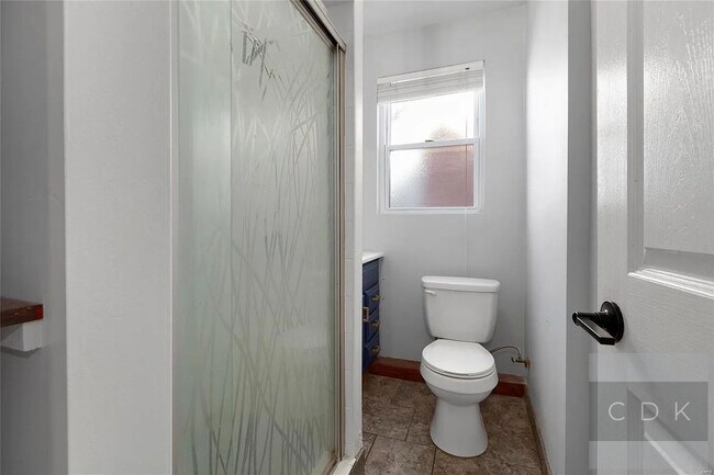 Building Photo - 1012 Bates St