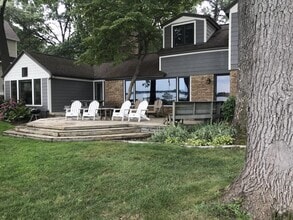 Building Photo - 375 Big Bay Dr