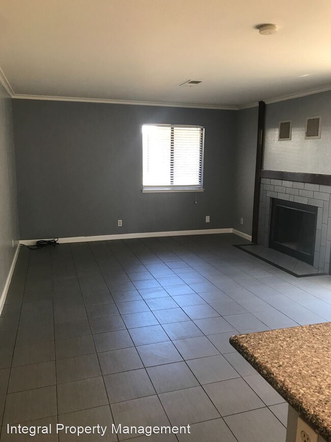 Building Photo - 4 br, 2.5 bath House - 2263 Lupine Road