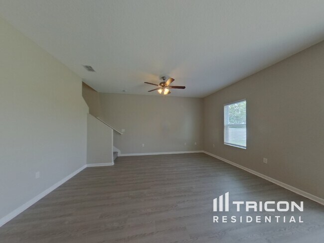 Building Photo - 15619 Merlin Avenue Mascotte FL