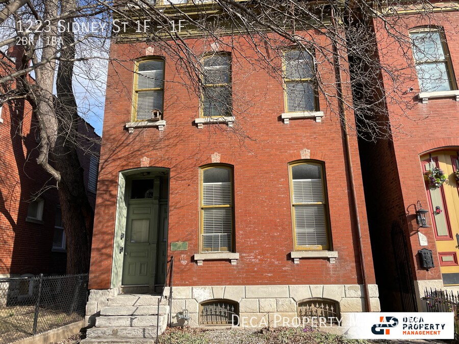 1223 Sidney St Unit 1F, St. Louis, MO 63104 Room for Rent in St
