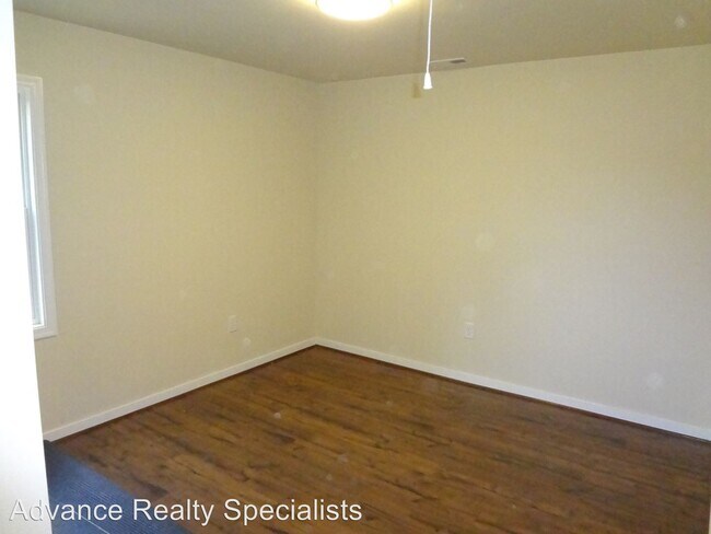 Foto del edificio - 3 br, 2.5 bath House - 5700 Swanson