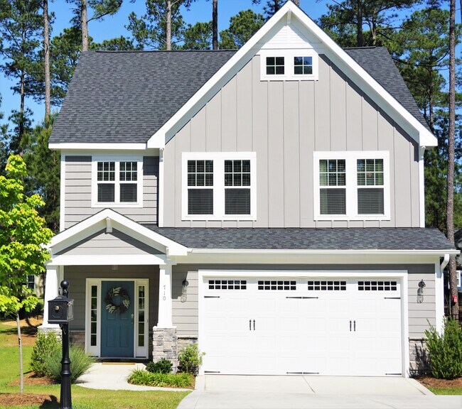 Building Photo - 710 Legacy Lakes Way