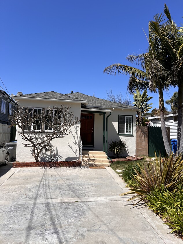 1059 Avenue C, Redondo Beach, CA 90277 - House Rental in Redondo Beach ...