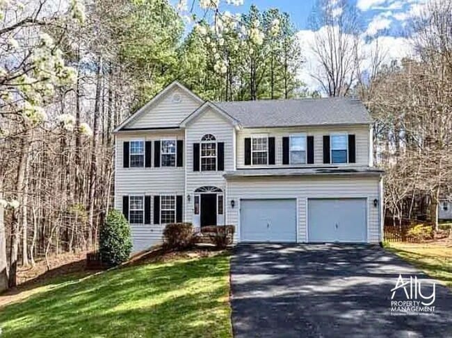 Building Photo - 170 W Rosewood Dr