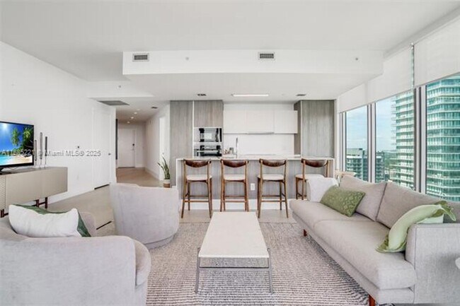 Foto del edificio - 2900 NE 7th Ave