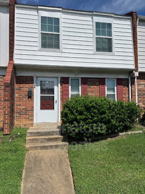 Building Photo - 308 Bernie Ct