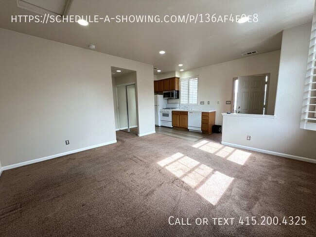Building Photo - **2 Week Free Move-in Promo** Available No...