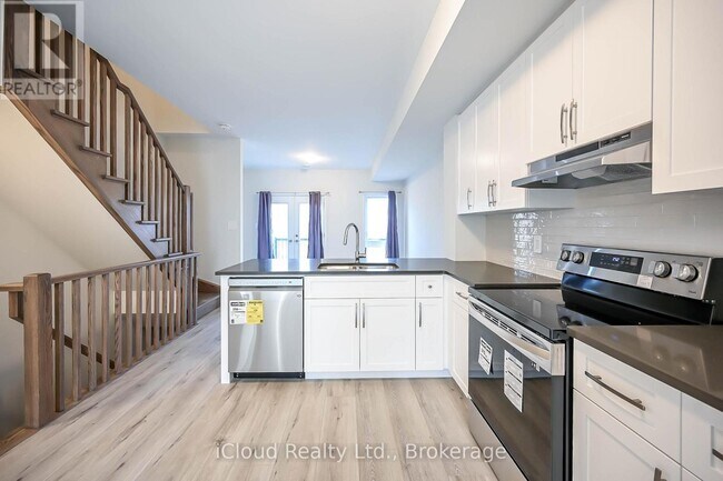 Photo du bâtiment - 720 Grey St