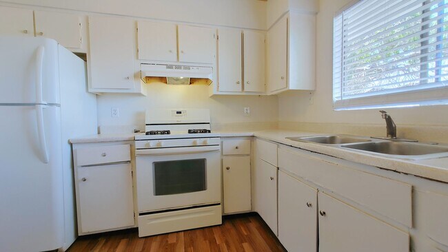 Building Photo - 216 General Stilwell St NE