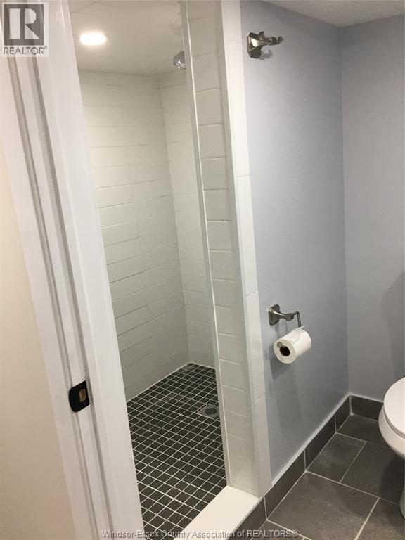 Photo du bâtiment - 1153 Elsmere Ave