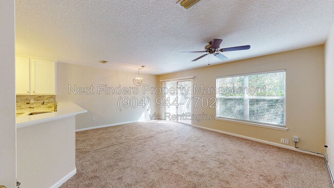Building Photo - 1002 N Black Cherry Dr