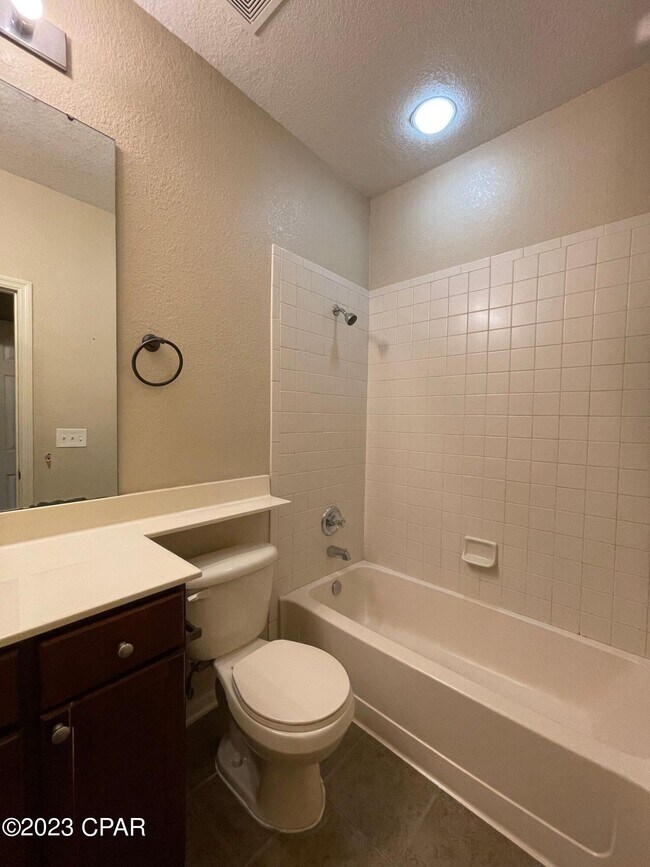 Building Photo - 806 Baldwin Rowe Cir