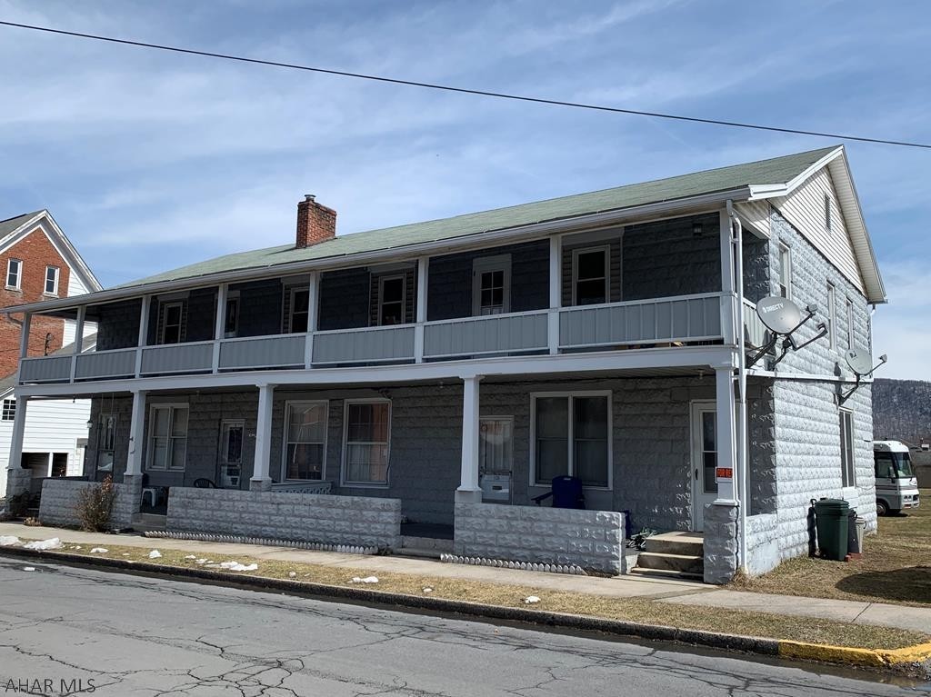 Primary Photo - 109 S Bedford St