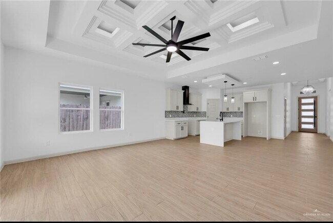 Foto del edificio - 5928 N Rayo del Sol St