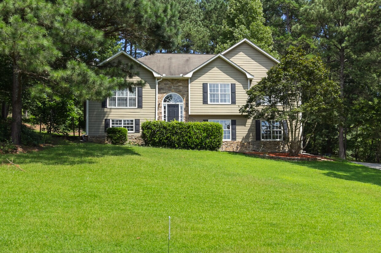 Primary Photo - 5485 Forest Falls Dr
