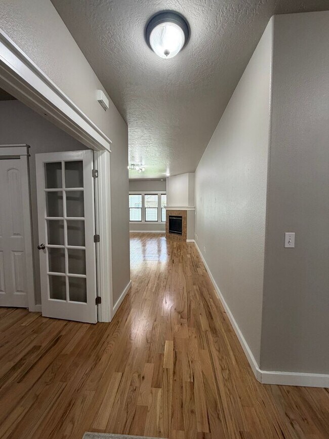 Foto del edificio - Jayden Village Sub: 4 Bedroom 2 Bath with Community Pool Ten Mile and Ustick