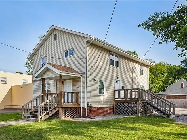 Building Photo - 2808 Lafayette Blvd