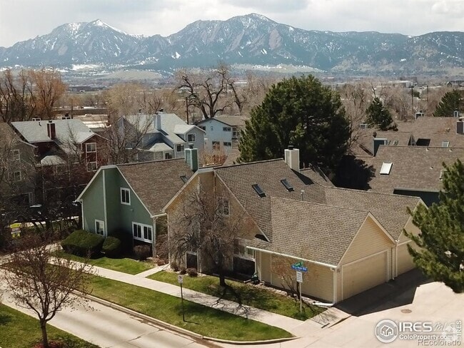Building Photo - 4894 Curie Ct