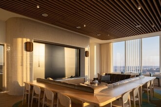 Building Photo - 1075 Lenora