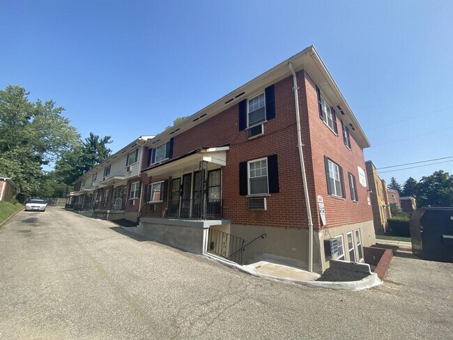 Building Photo - 6419 Montgomery Road - A6