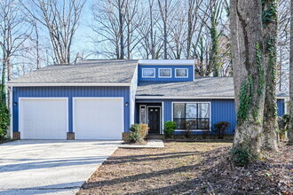 Building Photo - 6233 Whitewater Dr