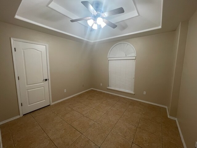 Foto principal - 3303 W Solera Rd