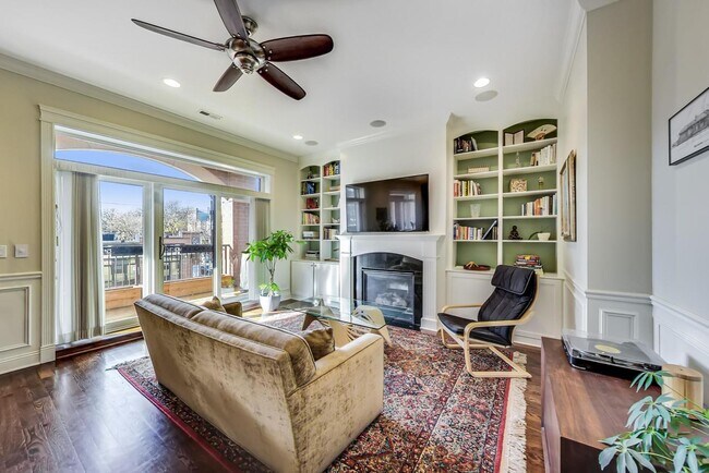 Foto del edificio - 2853 N Halsted St