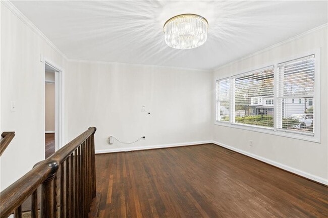 Building Photo - 1135 Vista Trail NE