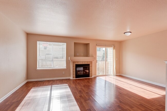 Building Photo - 1273 S Zeno Way