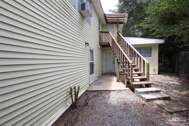 Foto del edificio - 5 Edgewood Cir
