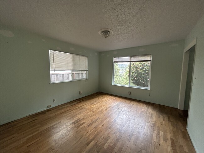 Foto del edificio - 201 Shoreview Dr