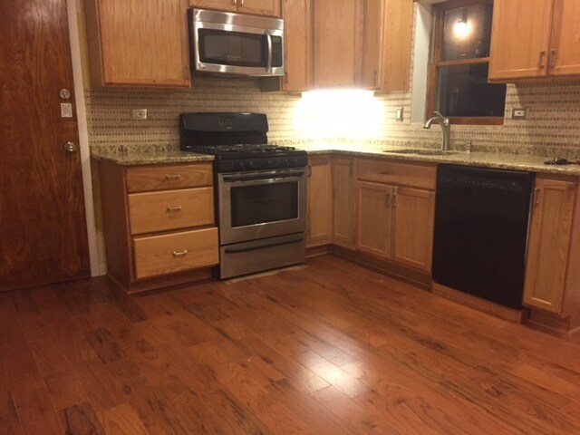 Foto del edificio - 5530 W Lawrence Ave