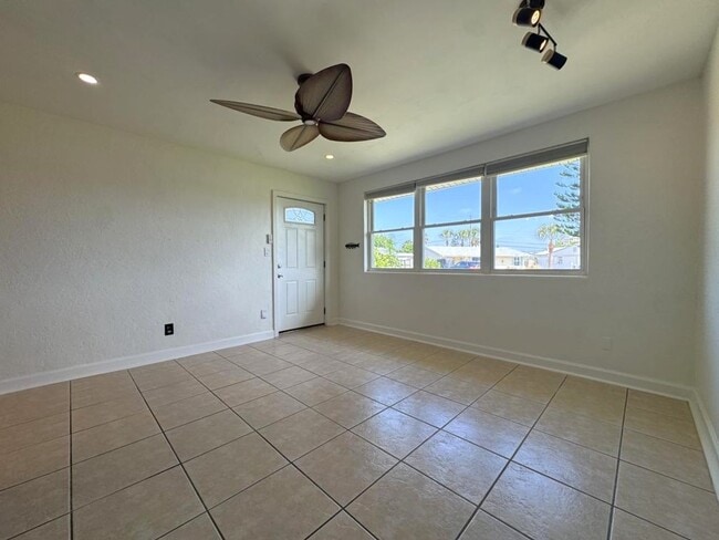 Building Photo - 2/2 in Ormond By The Sea
