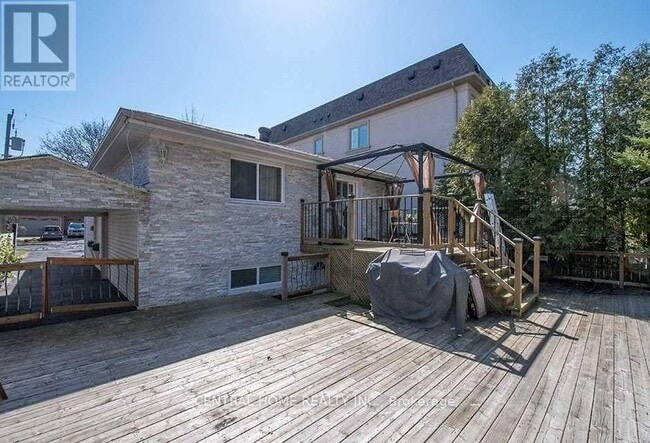Building Photo - 222 DUNVIEW Ave