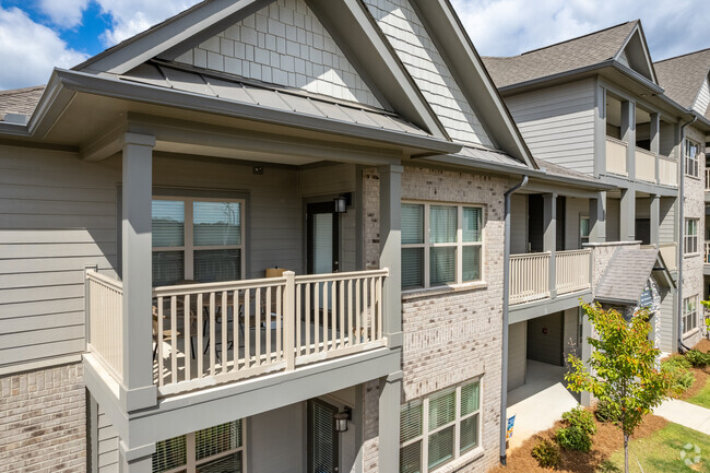 Building Photo - Grand Preserve