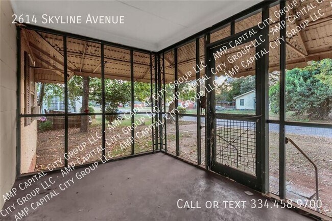 Foto del edificio - 2614 Skyline Ave