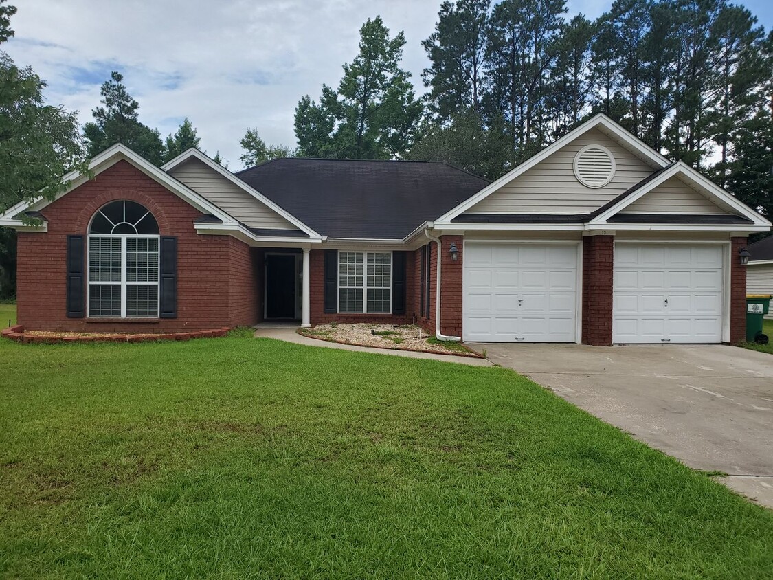 Primary Photo - 4 Bedroom with fenced in backyard in the P...