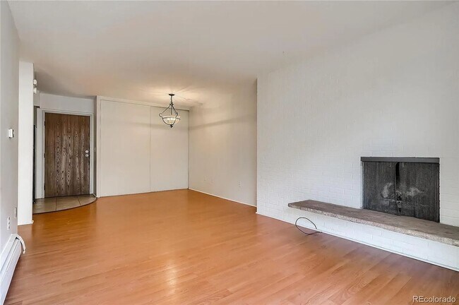 Foto del edificio - 4110 Hale Pkwy