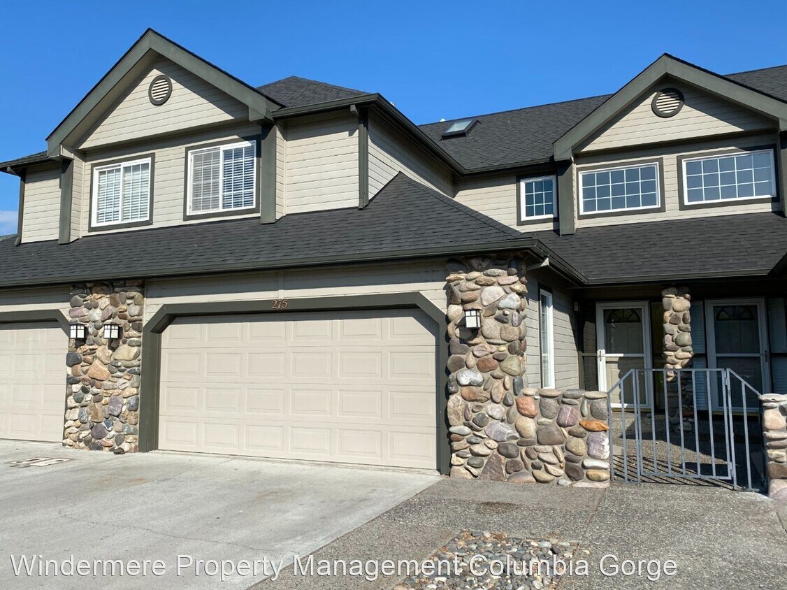 Foto principal - 3 br, 2 bath House - 275 Lone Pine Lane