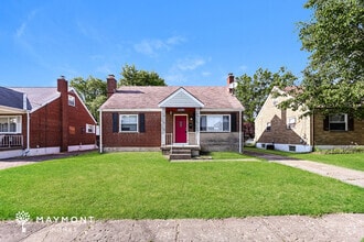 Building Photo - 9238 Orangewood Dr