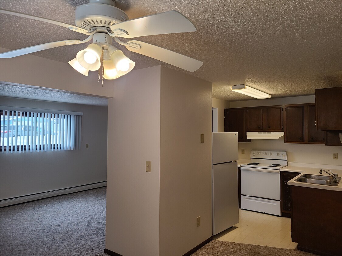 Foto principal - 626 2nd Ave E