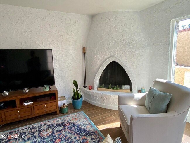 Foto del edificio - 5100 N Miller Rd