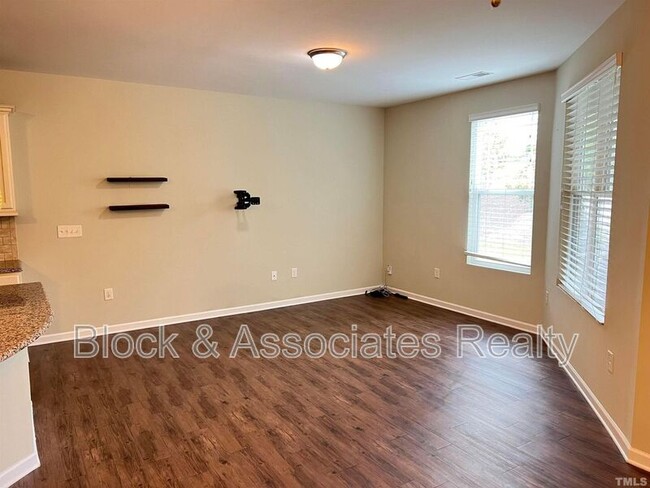 Building Photo - 228 Traphill Dr