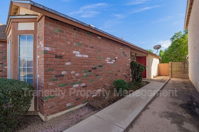 Building Photo - 3134 E McKellips Rd