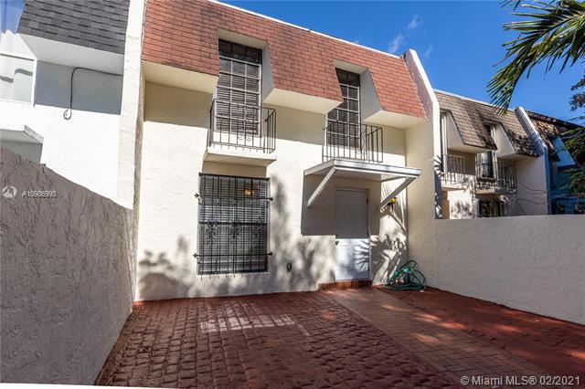 Building Photo - 9741 SW 92nd Ter